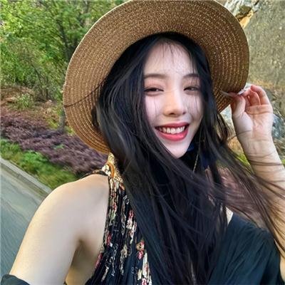 不装了,我比英雄还强